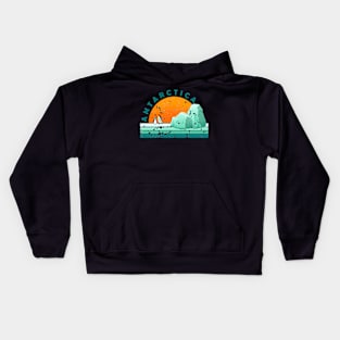 Antarctica - Tourist Vacation Kids Hoodie